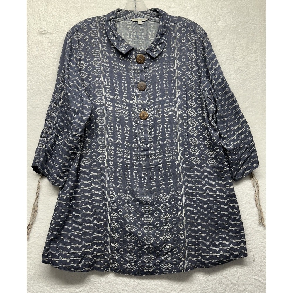 John Mark Womens Size M Blue 3/4 Sleeve Button Down Wire Collar Top (J8)